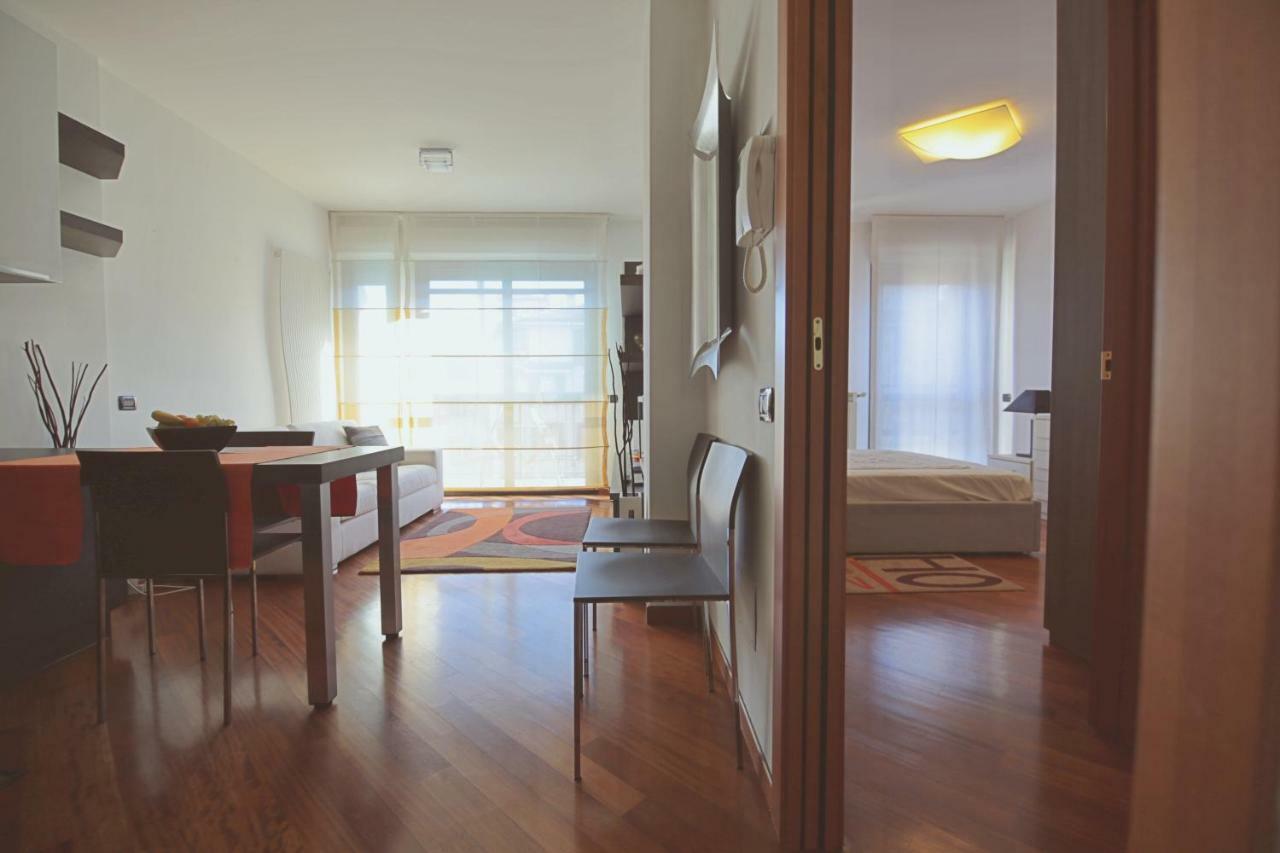 Orea Spiti - Charming Flat & Canal View Few Steps From Movida Appartamento